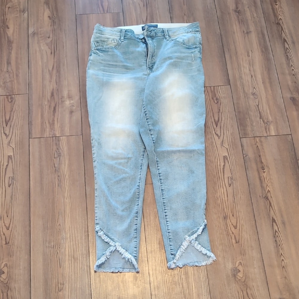 Democracy Light Blue Ankle Jeans
